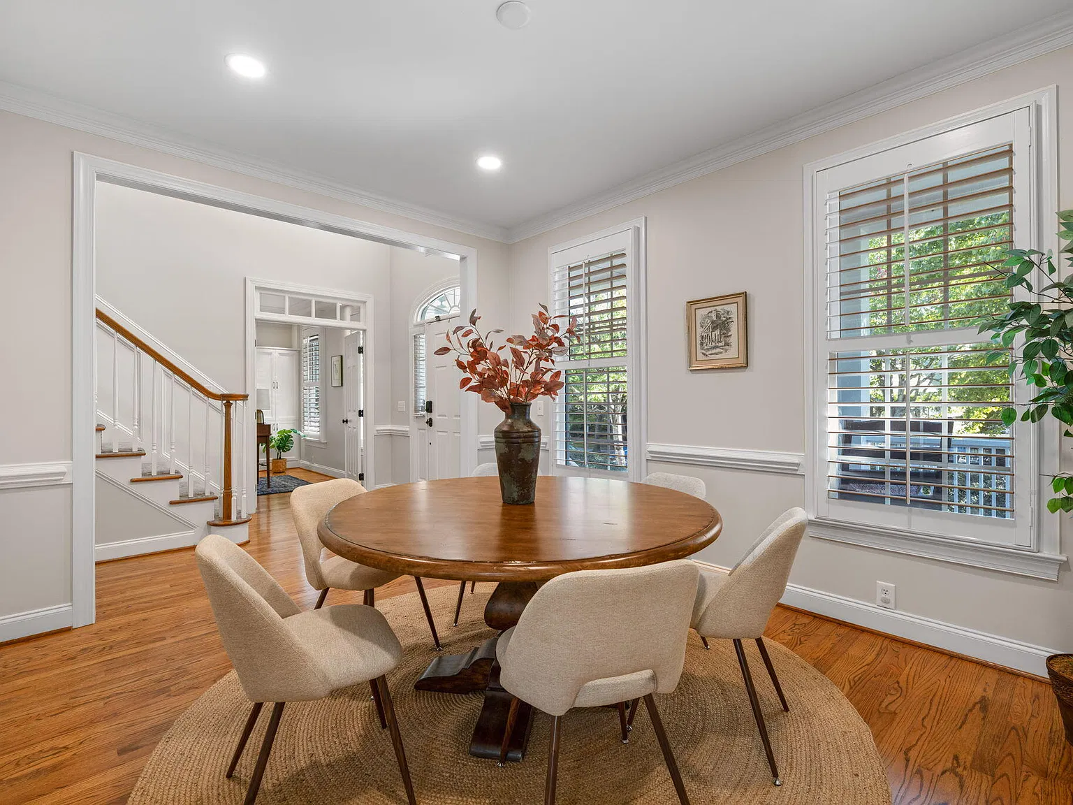 5 bed, 4.5 bath, $3,400 — Photo 4