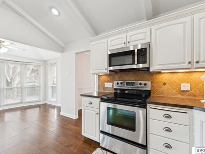 635 N 152nd Cir, Omaha, NE, 68154