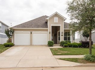 10371 Cedar Lake Dr, Aubrey, TX 76227