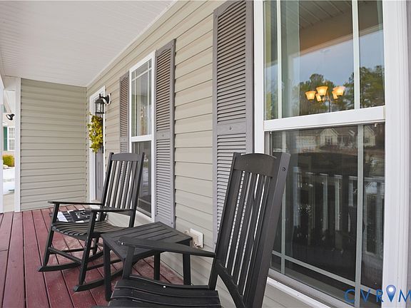 4th image of 5707 Garden Ridge Ct