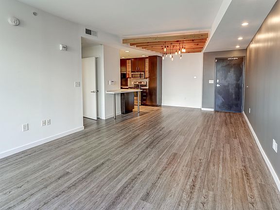 5th image of 719 Virginia Ave #3953857