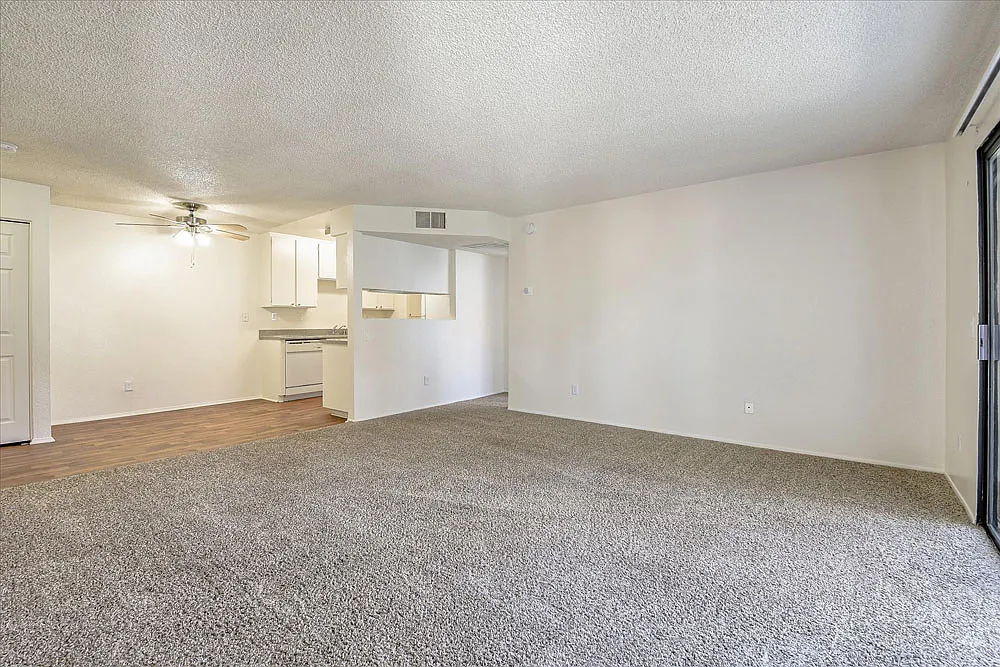 Summit Apartments — Photo 4