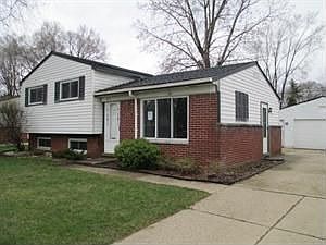 3rd image of 1192 Woodglen Ave