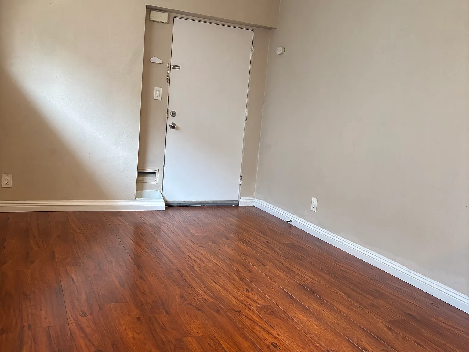 1 bed, $1,895 — Photo 3