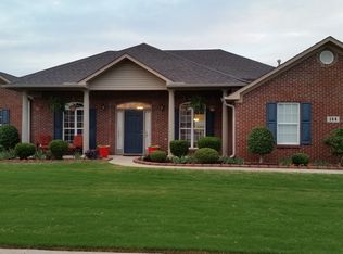 144 Shadow Pointe Cir, Huntsville, AL 35806