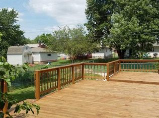 7450 W 84th Pl, Crown Point, IN 46307