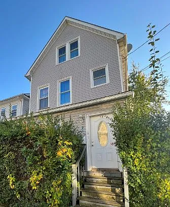 13 Garwood Pl #2