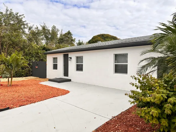 1152 Sunset Road, West Palm Beach, FL 33406