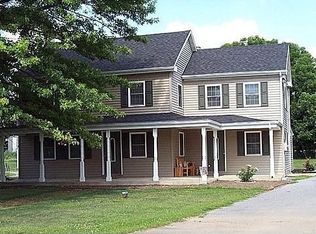 697 Marticville Rd, Pequea, PA 17565