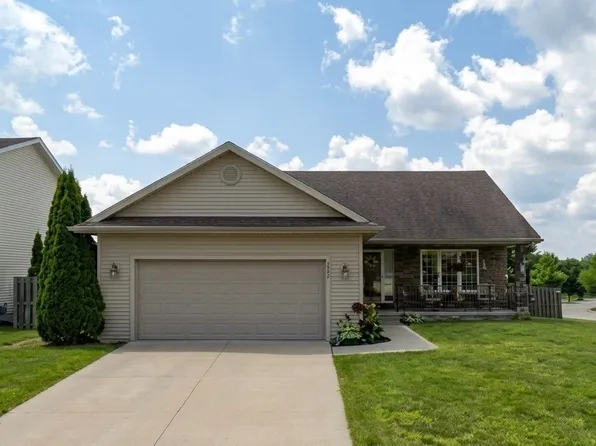 3066 E 52nd St, Des Moines, IA 50317