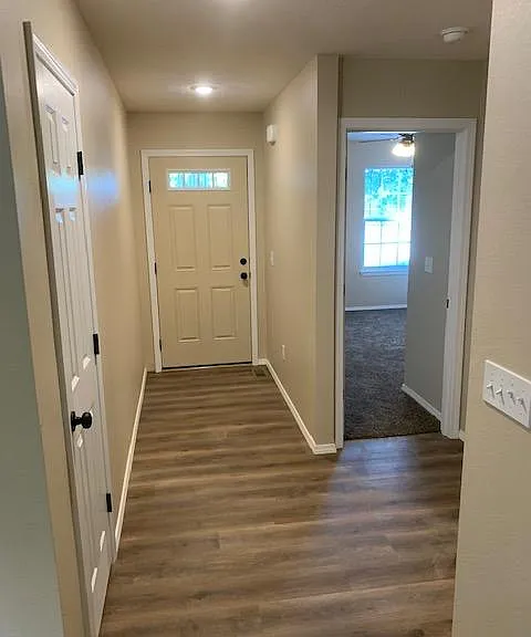 1207 N Fremont Ave — Photo 4