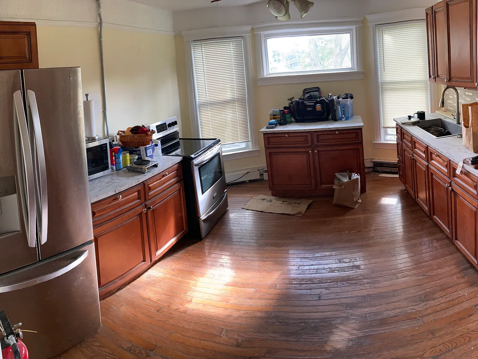 Studio, $1,750 — Photo 3