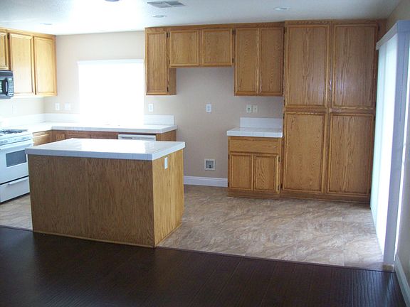 5th image of 5723 Parkhurst Ct