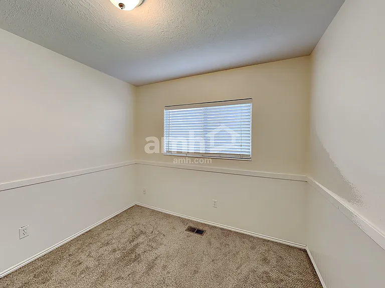 5069 S Vista Dr — Photo 12