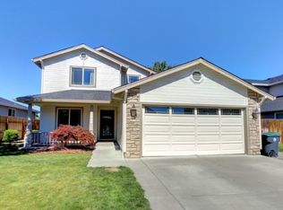 3044 Gary Dr, Medford, OR 97504