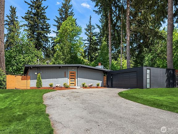 2nd image of 15634 SE 8th Street
