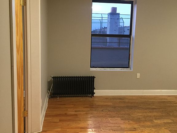3rd image of 1021 Ocean Ave #21