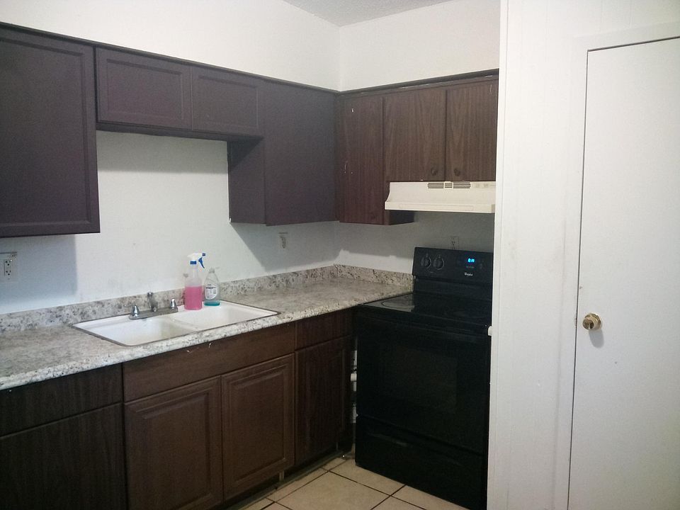 1st image of 1305 E 137th Ave APT C
