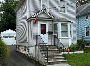 264 West Ave, Stratford, CT 06615