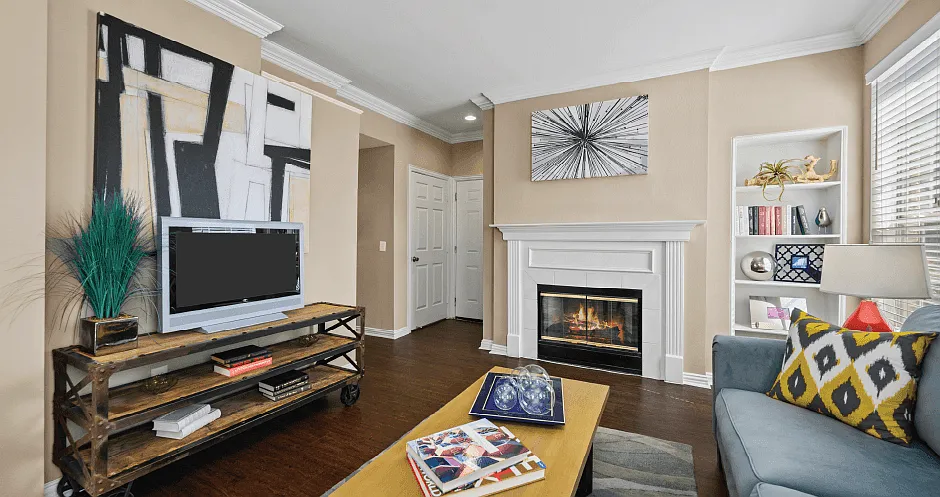 Tuscany Park Apartments — Photo 4