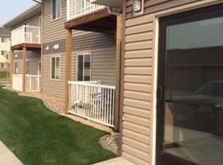 2100 33rd St NW, Minot, ND 58703