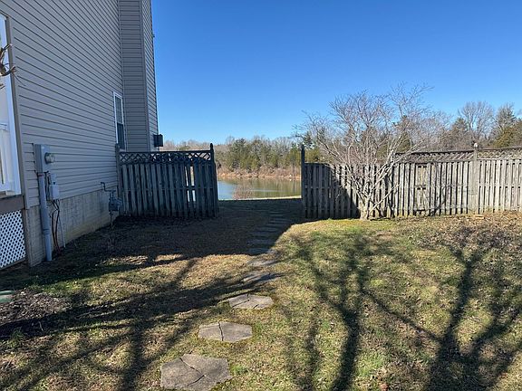 2nd image of 45594 Sunflower St #1