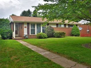 5064 Hialeah Dr, Pittsburgh, PA 15239