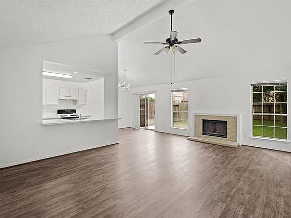 2nd image of 4406 Alamo Ave