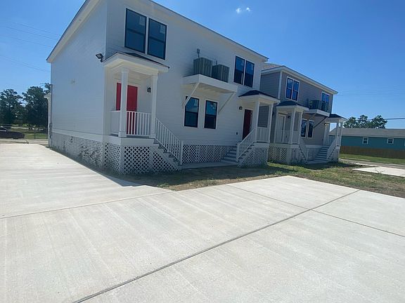 3rd image of 3304 Metropolitan St #3304