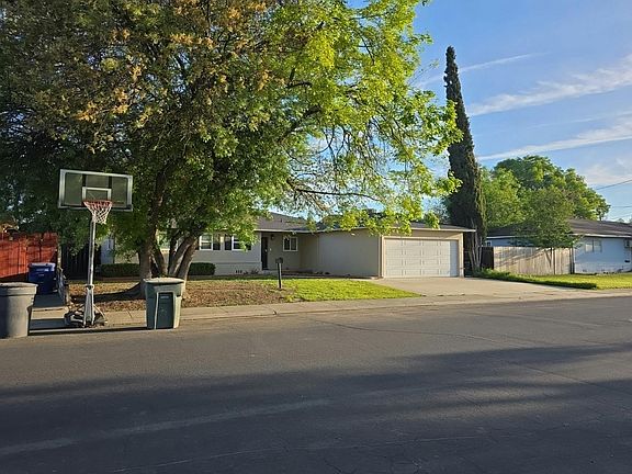 3rd image of 1709 Barbara Way