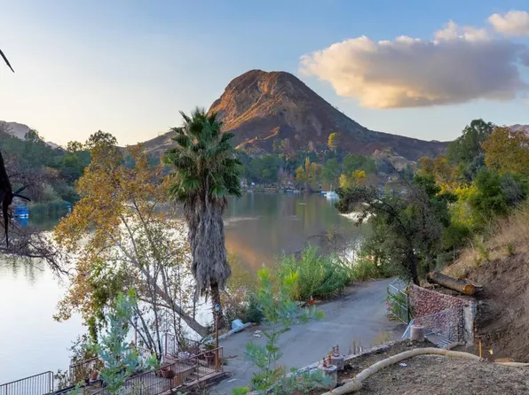 2026 Lakeshore Dr, Agoura Hills, CA 91301