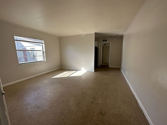 4th image of 4565 Lexington Ave APT 13