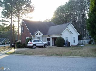 707 S Fairfield Dr, Peachtree City, GA 30269
