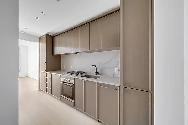 Rented by Oxford Property Group | media 23