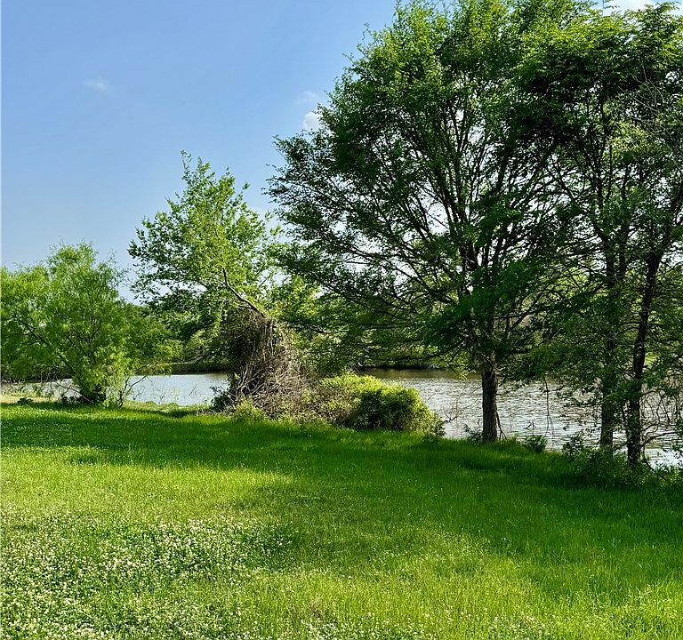 1st image of 15420 Arhopulos Rd