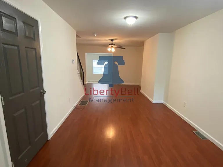2051 S Salford St — Photo 2