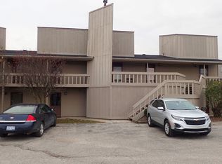 2432 E Tennis Ct #A3, Bay City, MI 48706