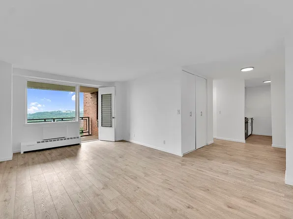 5800 Arlington Ave APT 8E, Bronx, NY 10471