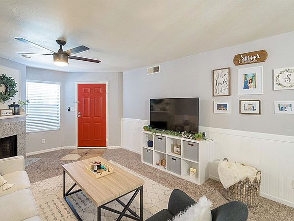 4th image of 1505 N Center St Unit 109