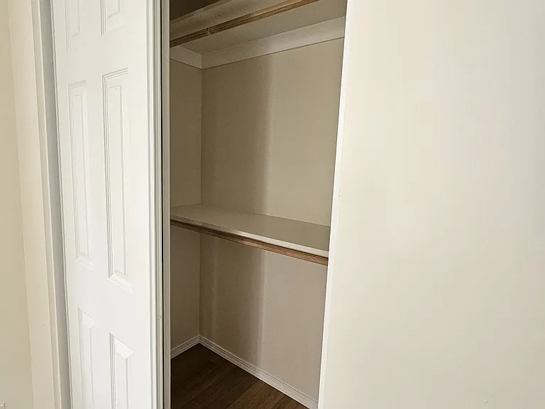 2034 Chestnut Ave — Photo 9