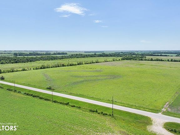 2nd image of 59390 Highway 210