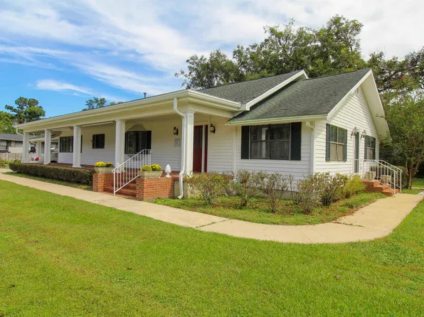 31 N Cone St, Quincy, FL 32351