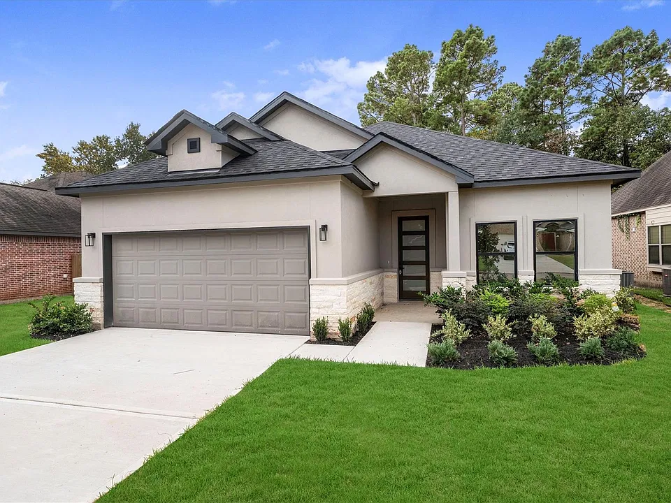 12111 Brightwood Dr
