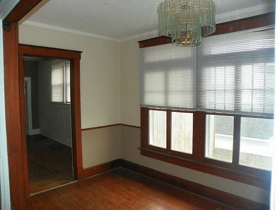 2nd image of 1210 Franklin Ave