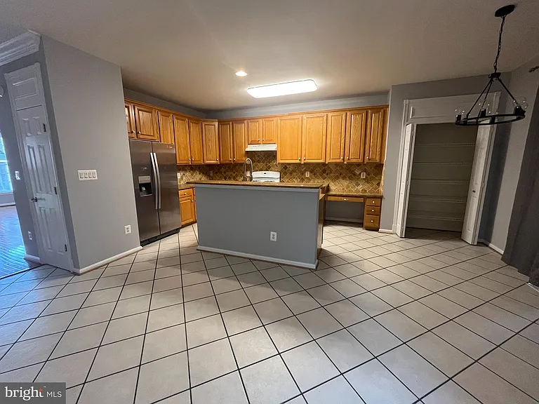 47670 Loweland Ter — Photo 10