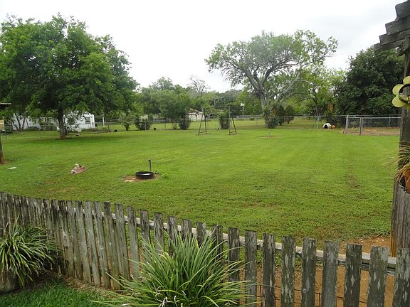 3rd image of 1605 6th St