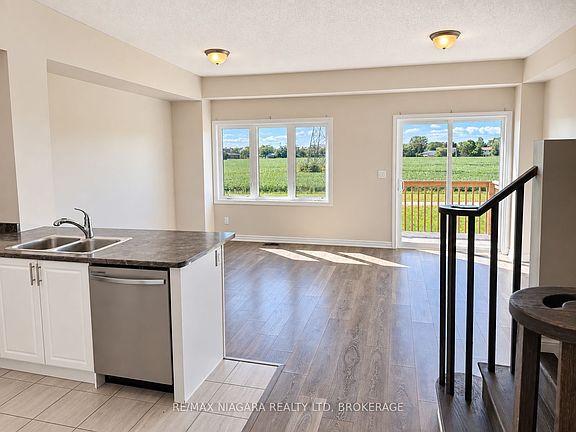 4th image of 109 Sapphire Way