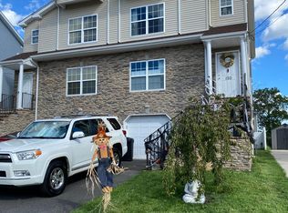 120 Linden St #1, Carteret, NJ 07008