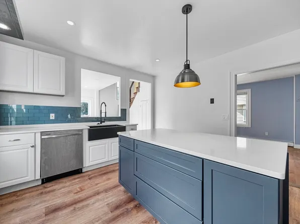 79 Tremont St, Peabody, MA 01960