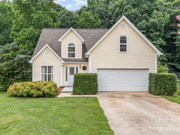 270 Kilmer Ln, Mooresville, NC 28115